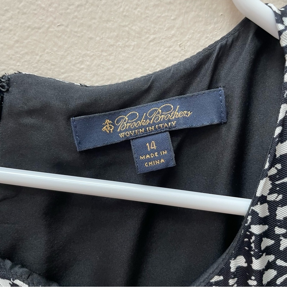 Brooks Brothers 100% Silk Patterned Sheath Dress Woven in Italy Size 14 - Picture 6 of 12